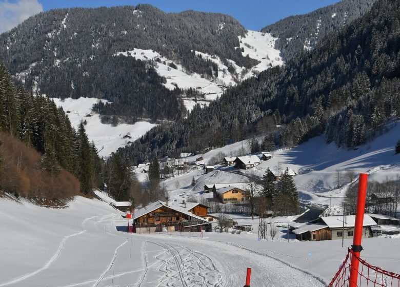 Boulevard de liaison Le Planay-Arêches en raquettes