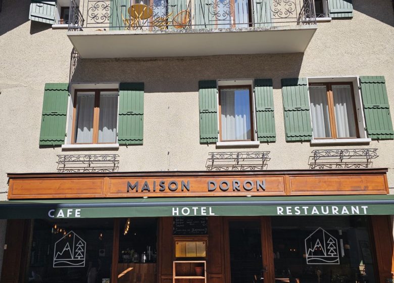 Le café/bar de la Maison Doron